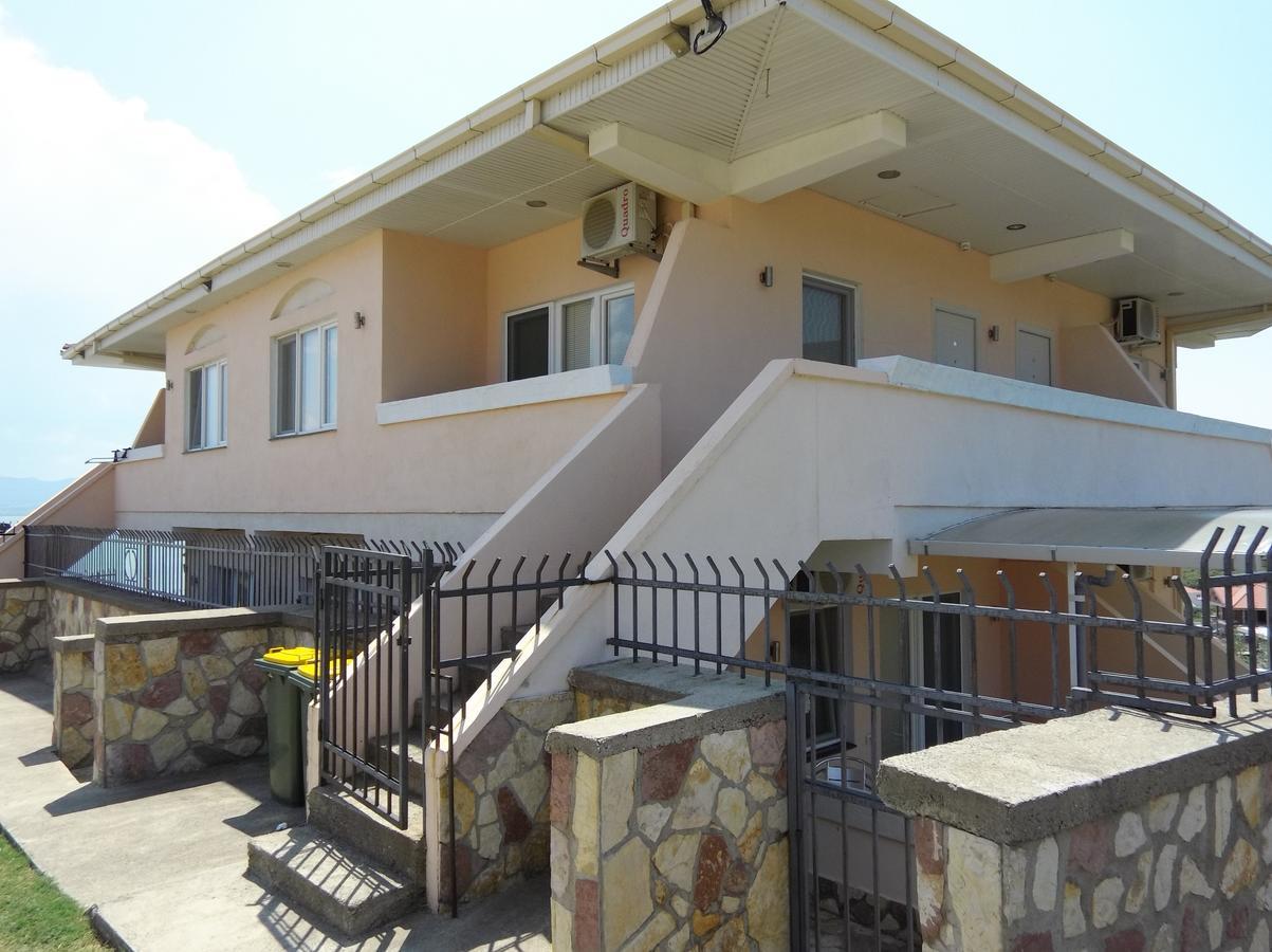 Villa Daniela Apartments Nov Dojran Esterno foto